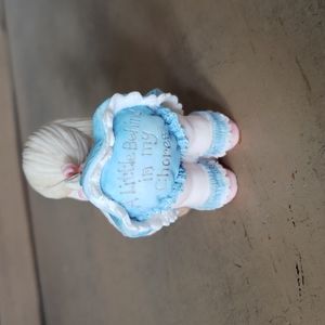 Enesco Little Behind in Chores figurine